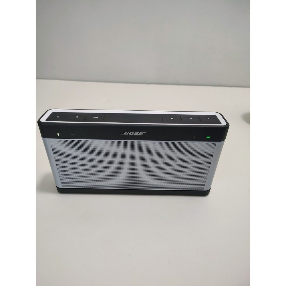 Bose Soundlink III Bluetooth Speaker - Silver